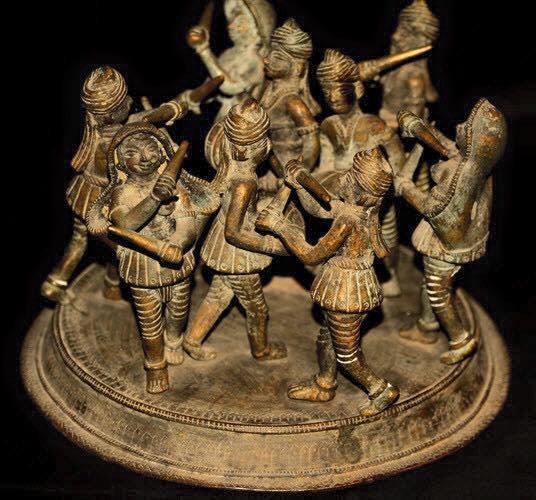 aparnachallu's tweet photo. Meet the Master Series: Shree Ajay Kumar, Dhokra Craft, Chattisgarh, India
#dhokra #handmade #artwork #artisansonline #madeinindia #craftsbazaar https://t.co/FPgKX6QTV5