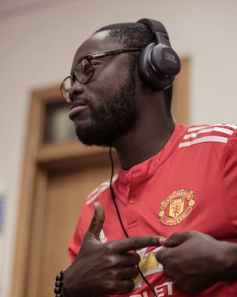 Nanaasihene's tweet photo. Happy birthday to my brother. OB. - Citi FMs Nathan Quao. And one this guys ( inside joke) More money , Good health, prosperity, and more “ah ah”😂 @natquao https://t.co/1H7p6KITpT https://t.co/CcycOM8m85