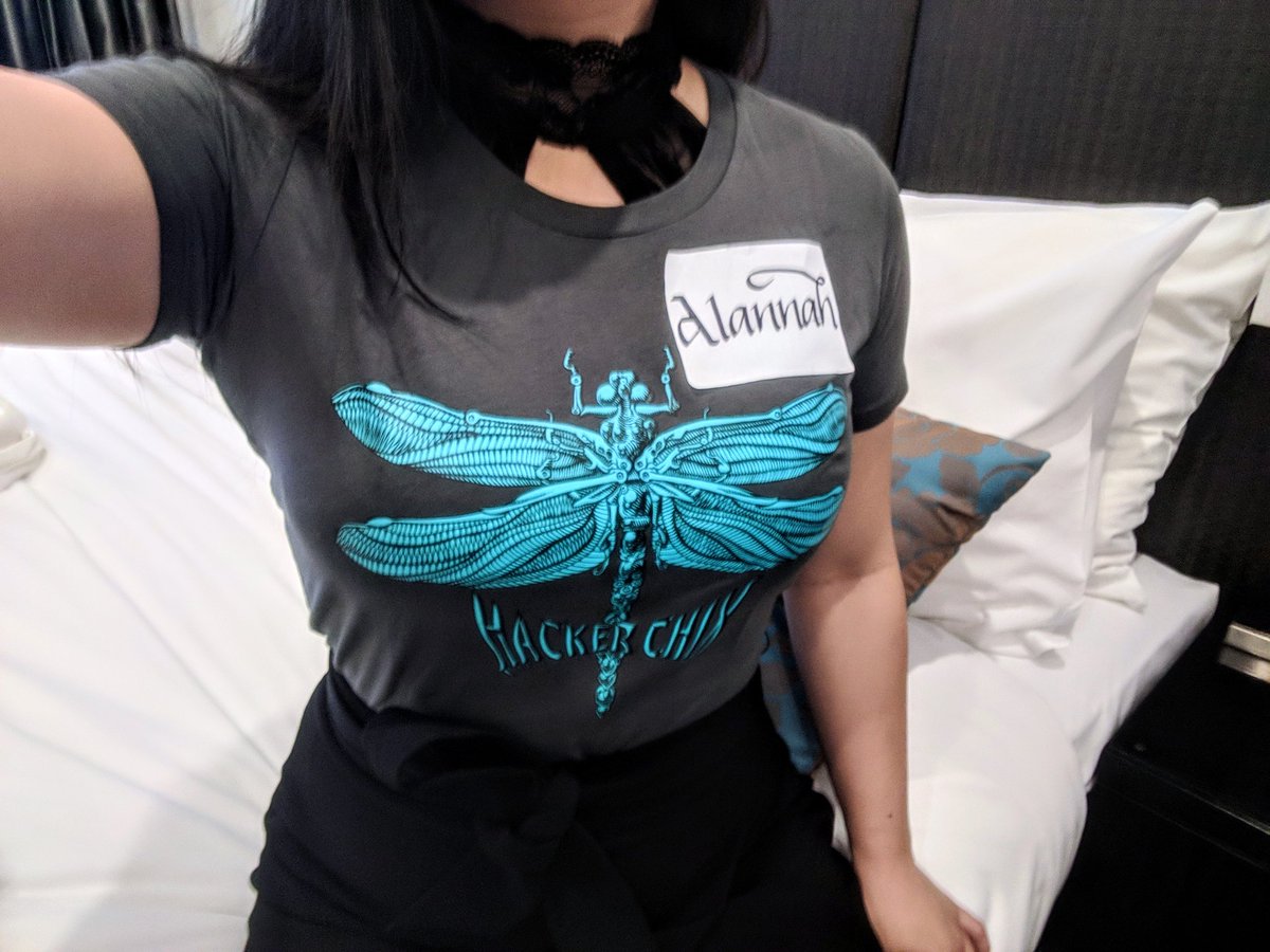 AlannahGuo's tweet photo. Got a shirt from the #HackerChix event, I love the colour 💕 
Nice work @kylieengineer for commissioning the art and peeps for organising the event! It was so cool to see that there'll be so many girls attending #bsideswlg
Also how cool is Sharrow's handwriting? 😃 https://t.co/9FQsBUMpeS
