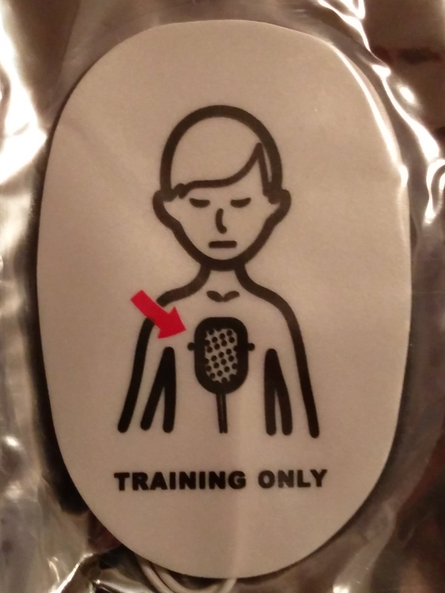 Kinderoefenelektroden voor een kinder-oefenprijsje. mediclass.eu/product/aed-ki… Voor achterzijde aanduiding op de elektroden. #universeel #oefenelektroden #kinderen #PBLS #BLS #NRR #hartveilig