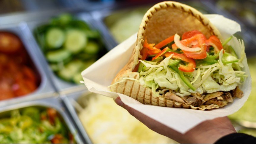 LyppardFryer's tweet photo. Happy #HumpDay! We’re serving hot fluffy chips to go with a main of your choice. We have Burgers, Kebabs, Fishcakes, Sausages… the choice is yours! https://t.co/3KNxdl5Mv2