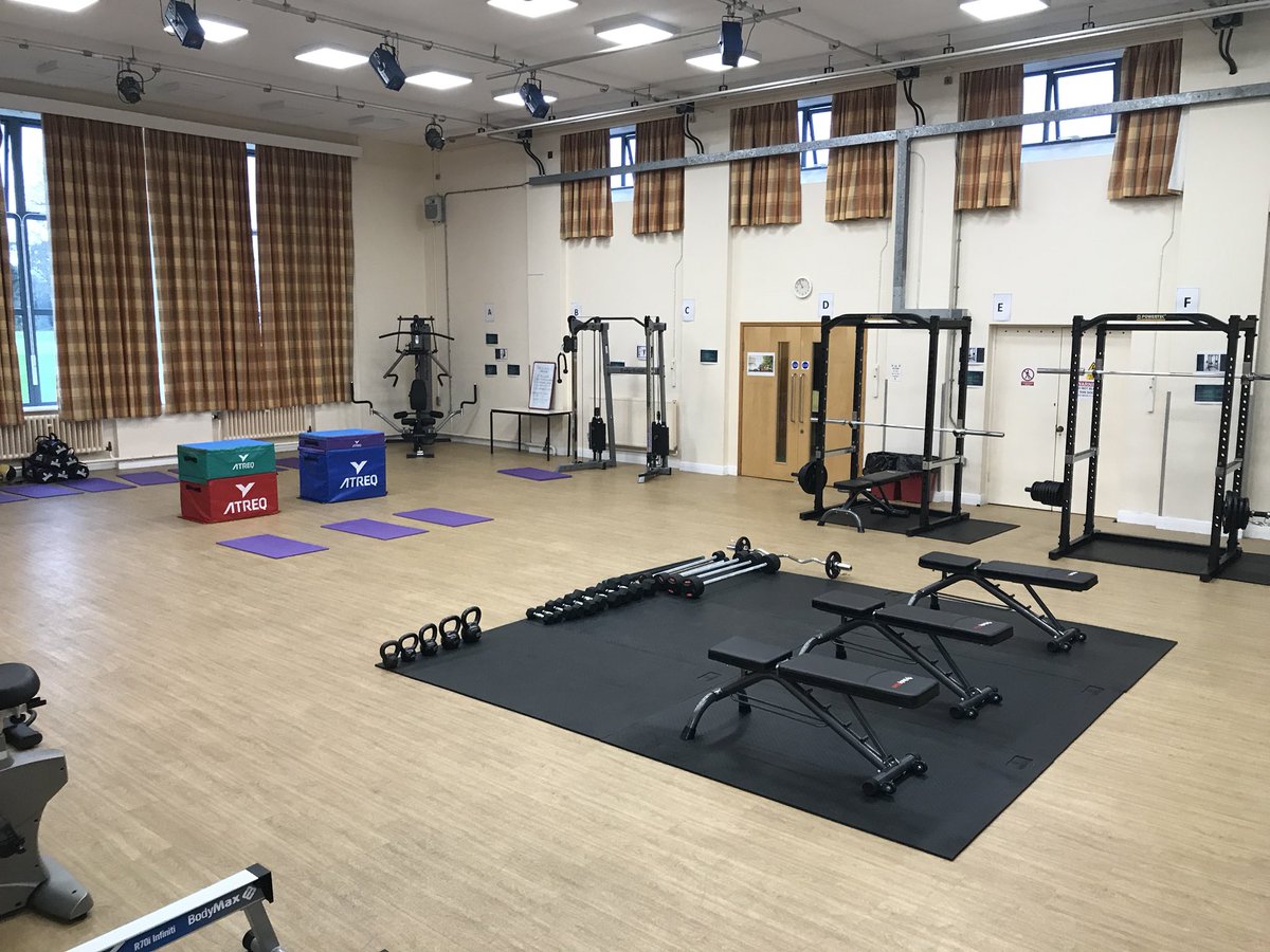 PriestlandsPE's tweet photo. The new ‘Priestlands fitness suite’ set up and ready for action. https://t.co/IgZ2Om0lhZ