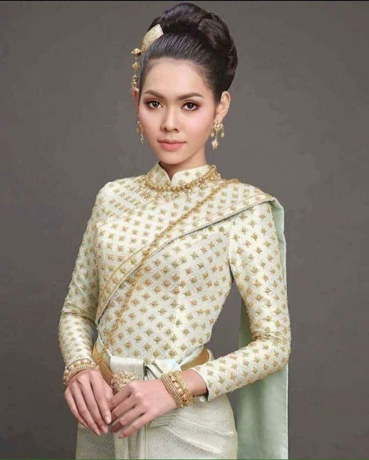 Makara83603934's tweet photo. #MissUniverse #Cambodia https://t.co/ir7DV98JU6
