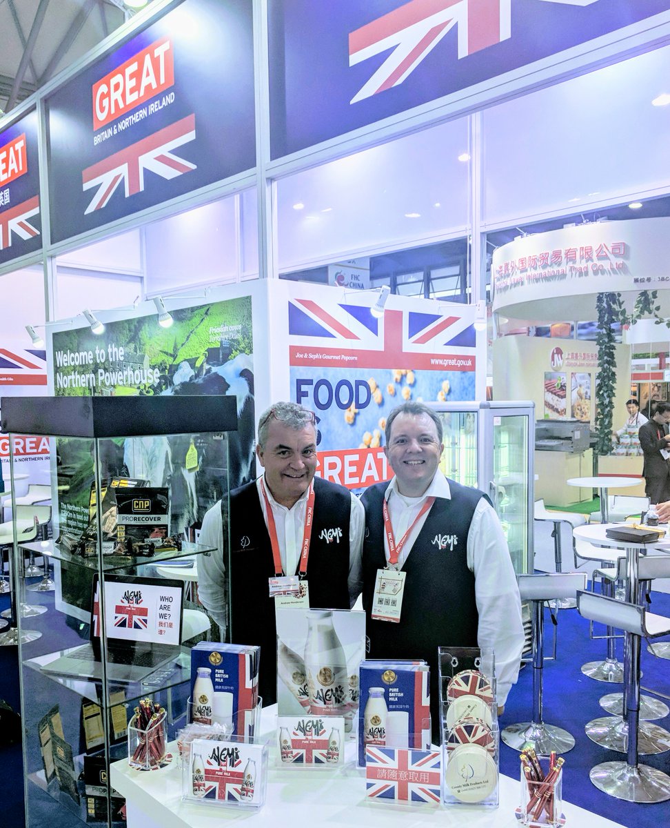 NemiDairy's tweet photo. Wouldn't it be fantastic to see fresh British milk on the shelves in #CHINA? 👍

We're on a mission to make it happen! 😋

Please RT! 😘 https://t.co/FMM8PPTjmU