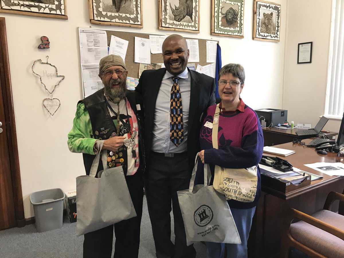 ricardomackenzi's tweet photo. Today hosted Jim and Shirley from @toyrunCT in @WCProvParl about upcoming #Toyrun2017 event.  

They excited about upcoming event and distributing toys to those in need. https://t.co/a0InomNxIh