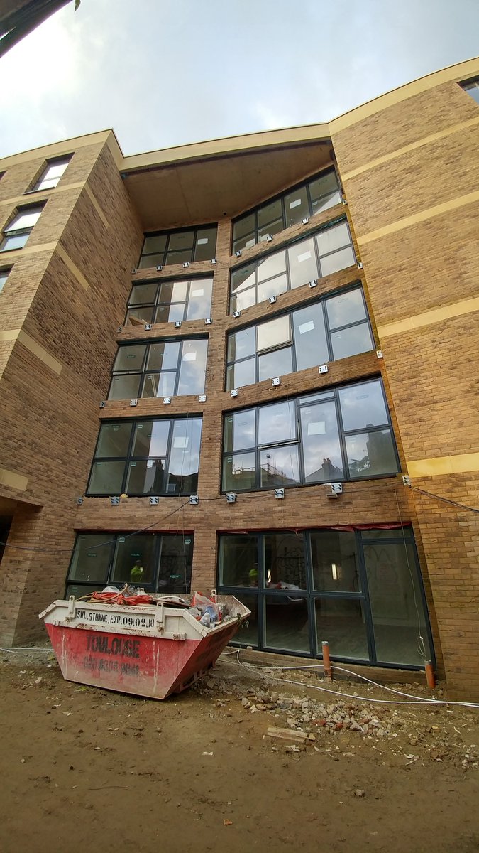 aca_studiosltd's tweet photo. The scaffolding has come down on Block B at #Camberwell Road to reveal the brick detailing and balcony locations @HydeHousing #Purelake #sitevisit https://t.co/p92kVC7R7z