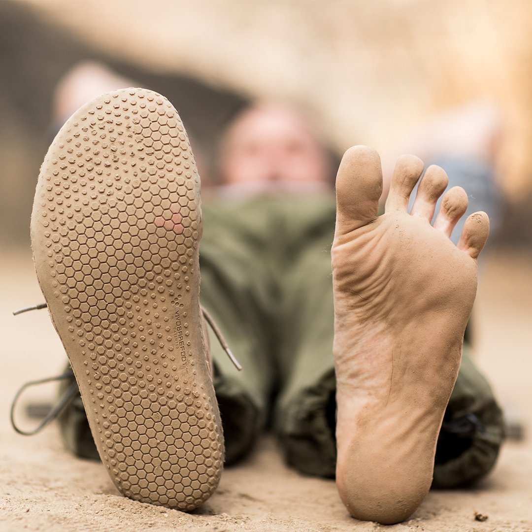toe poking through shoe