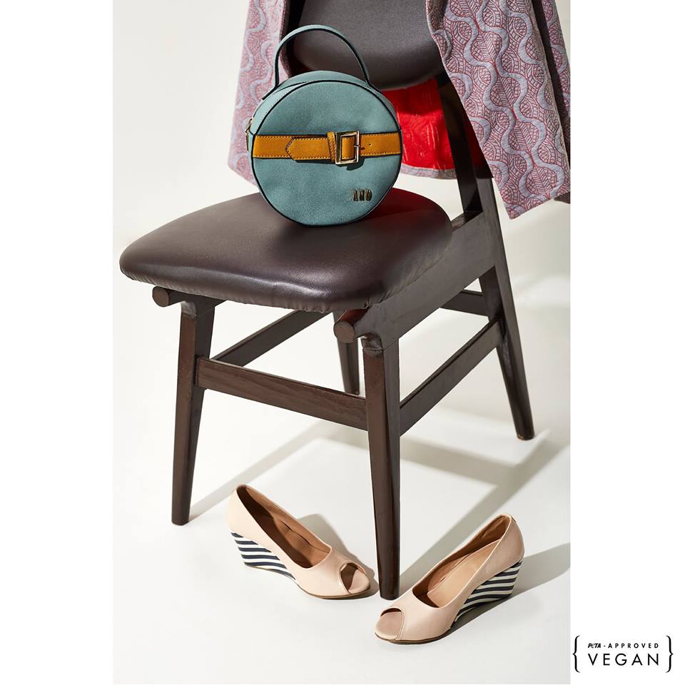 Growels101's tweet photo. Everything that you should be crushing on this season at @stylebyand #IamAND #StylebyAND #petaapprovedvegan https://t.co/3sxtdwTgWS
