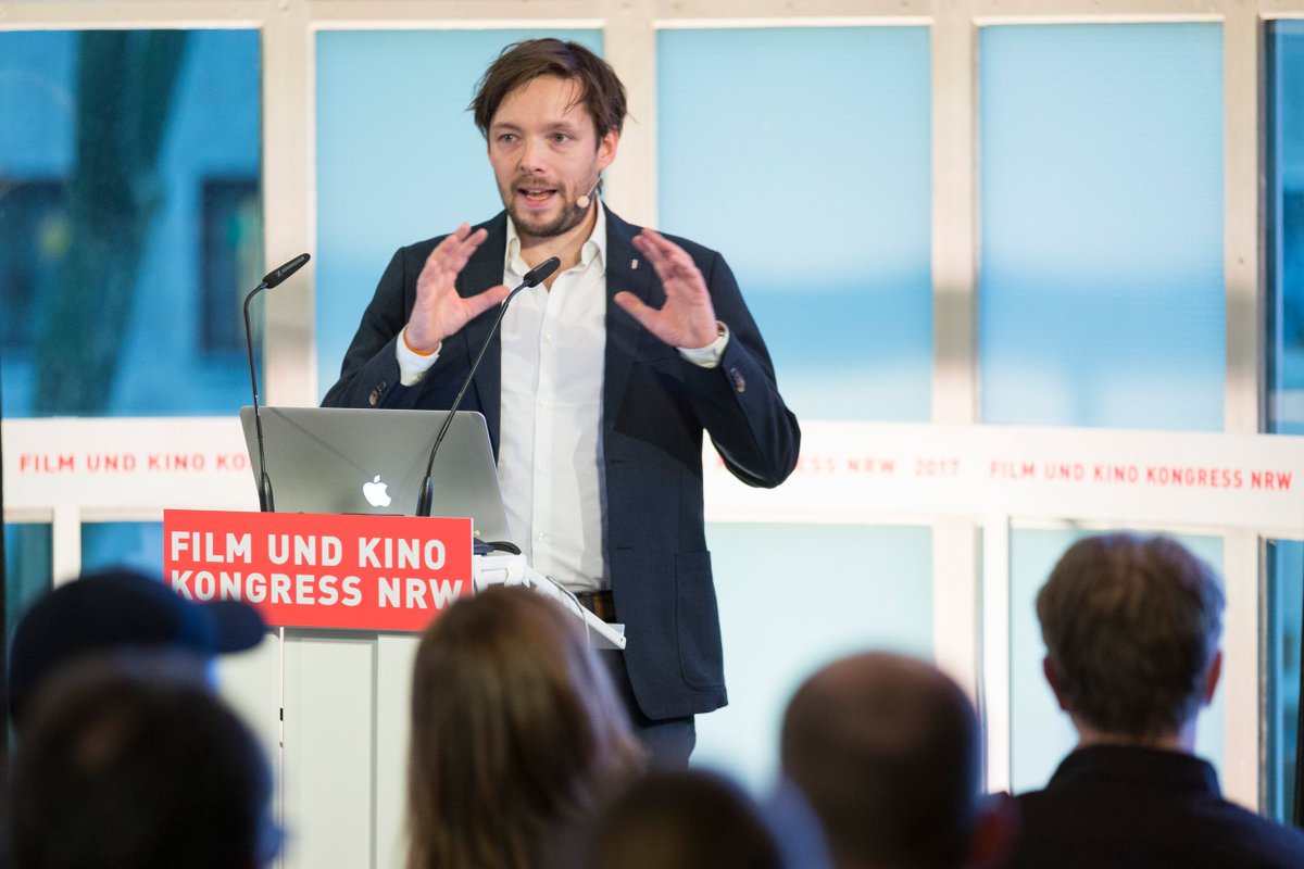 ViewYorkMedia's tweet photo. Video online! @ViewYorkMedia &amp; @panettaco über #digitalmarketing im Kino beim #FilmKinoNRW. Vielen Dank an @filmedienrw für den großartigen Tag. Hier ansehen: https://t.co/S1zsfz8p1H https://t.co/oggQYXia6x