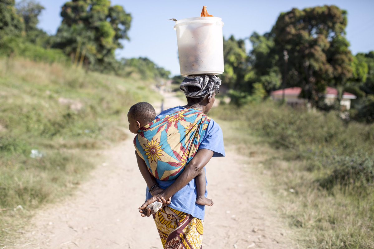 WHO's tweet photo. Every 20 minutes:
670 people die from cardiovascular disease
335 people die from cancer
200 young children die from preventable causes
45 people die from TB
65 people get infected with HIV
11 women die due to complications of pregnancy &amp; childbirth
This is the 🌍 in which we live https://t.co/K1VoqqN0qp