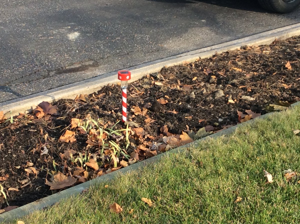 K3Kinders_HW's tweet photo. Yesterday we took a walk to look for patterns in our environment. What patterns do you see? https://t.co/jJc7c0Kuji