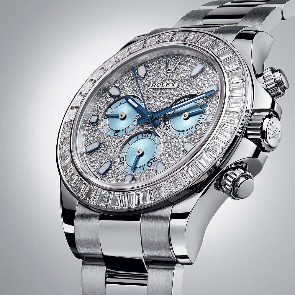 Didn't know Diamond Rolex watches sold at these prices youtube.com/watch?v=zuOjAF…
Maybe I'll buy my wife one for Christmas