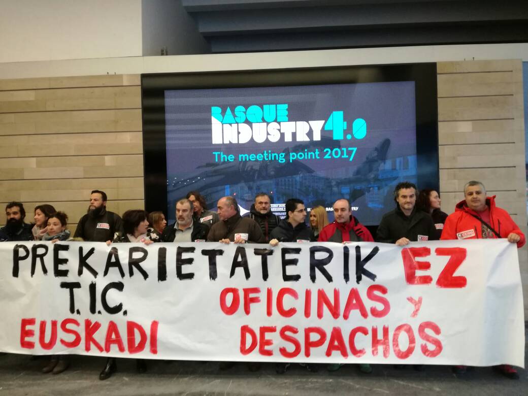 Las movilizaciones de <a href="/CCOOeuskadi/">CCOO de Euskadi</a> por un  #ConvenioTICdigno y un #ConvenioBulegoakDigno en el Congreso Basque Industry 4.0 en Gipuzkoa.