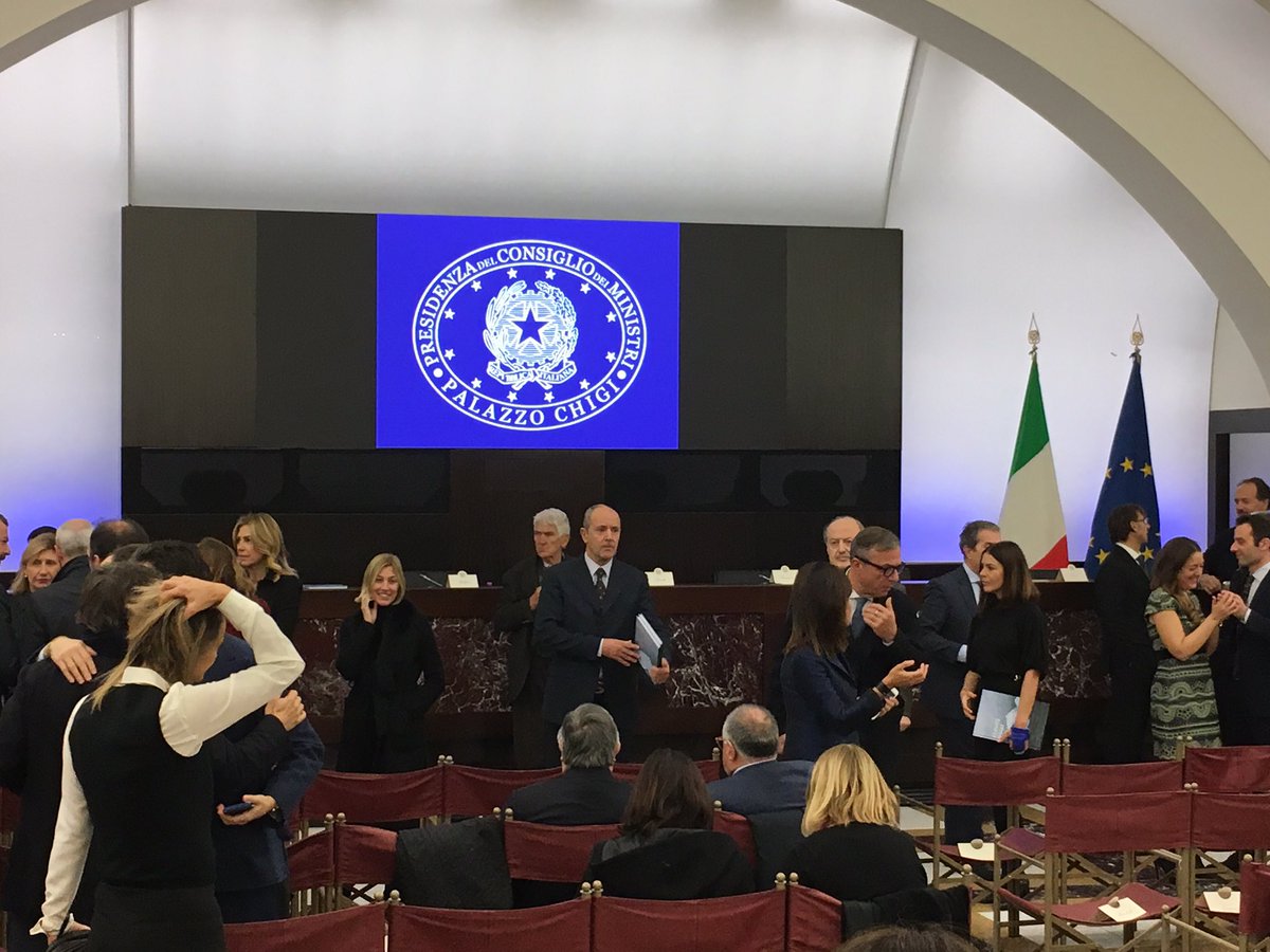 Confagri_ANGA's tweet photo. 21-11-17 presentazione #ClimateSmartEvolution #giovanidiconfagricoltura presenti, #angacè!!! https://t.co/83r7g0tmOm