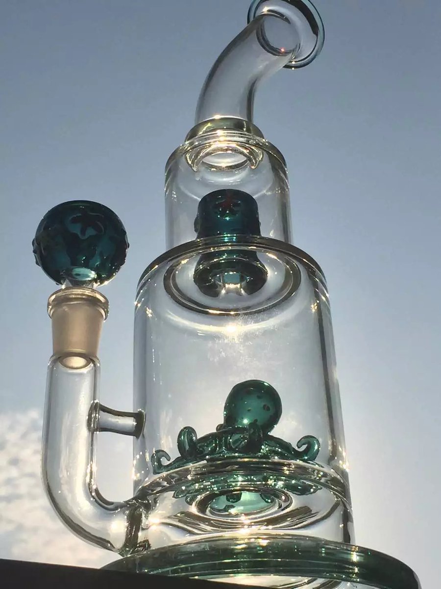 Bontekglass's tweet photo. High End glass manufacturer,USA made quality.
Contact for wholesale price now!Email:sales@szbontek.com
#dabber #smokeshop #smoke #waterbong https://t.co/VxCFYtDfHy
