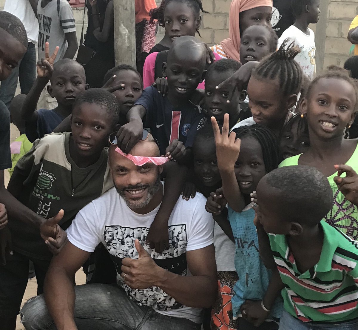 RomainEsq's tweet photo. Spending Thanksgiving in Africa. #LegendaryCourage #DoYourPart https://t.co/kdqwdShxYM