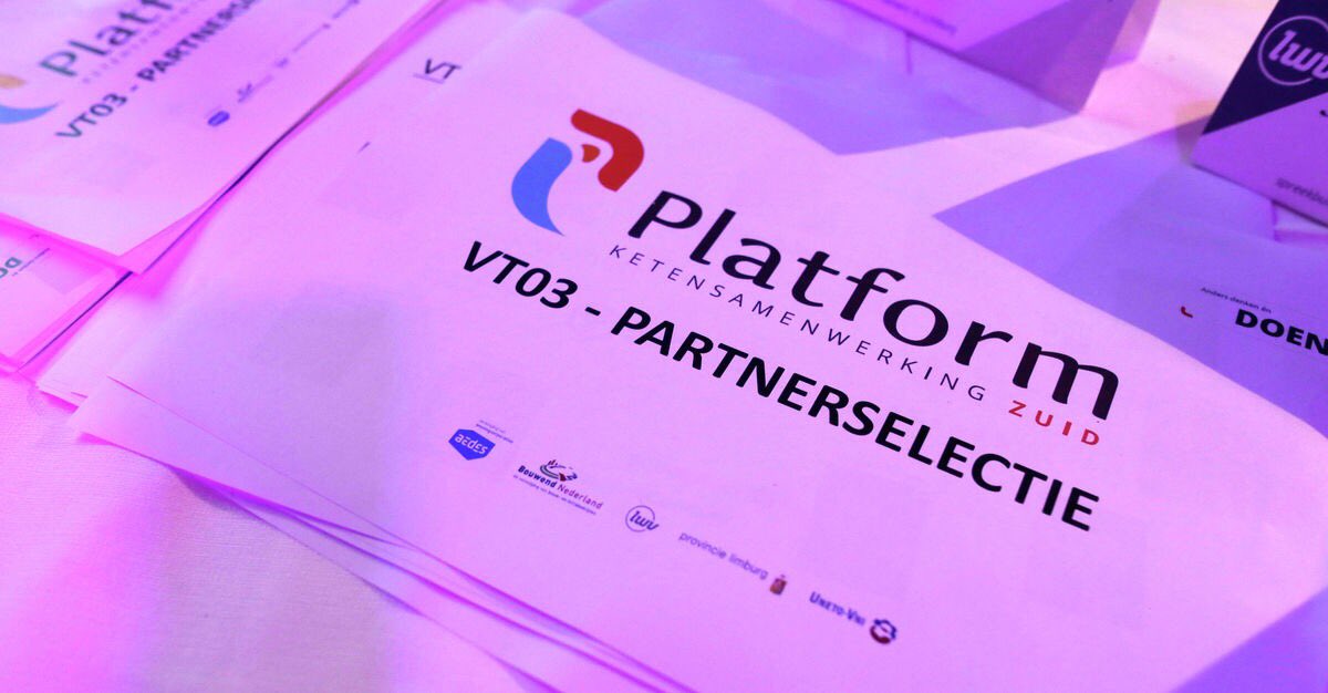 supplychainzuid's tweet photo. Vandaag eindconferentie met @jackvdveen59 ; de praktijktafels #ketensamenwerking presenteren hun inzichten van het afgelopen jaar. Veel Suc6 vanmiddag https://t.co/B5o1vknegV
