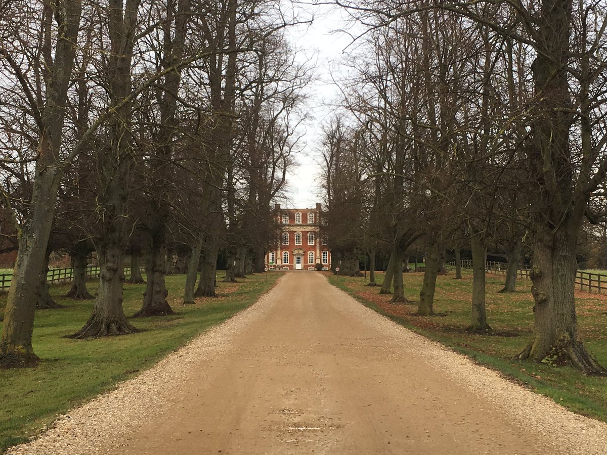 pleasureguy_sdc's tweet photo. Wow that was an amazingly hot time yesterday spent with a beautiful lady. Also an impressive Manor House hotel #LuckyPleasureGuy #PlayClassy https://t.co/7CFa6SxiAZ