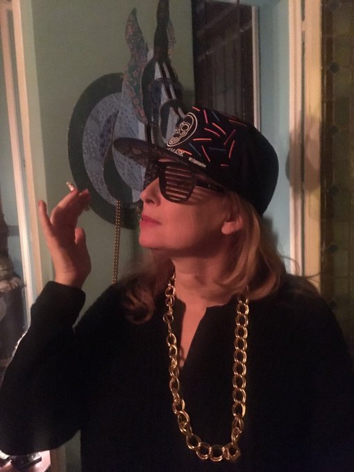 Voir l'image sur Twitter