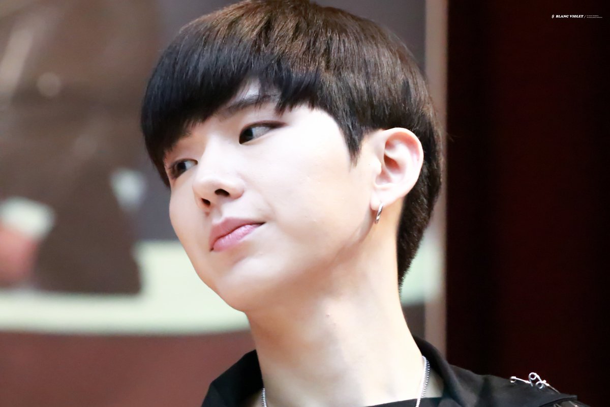 blancviolet_hw's tweet photo. 171122 #기현 HAPPY BIRTHDAY 💕
노래를 해줘서 고맙고 몬스타엑스의 보컬이 되줘서 고마워😊
앞으로도 기현이의 이쁜 목소리를 들을 수 있길..✨
#KYUNSTERDAY 🐹💕🎂 https://t.co/QCglN5E65r