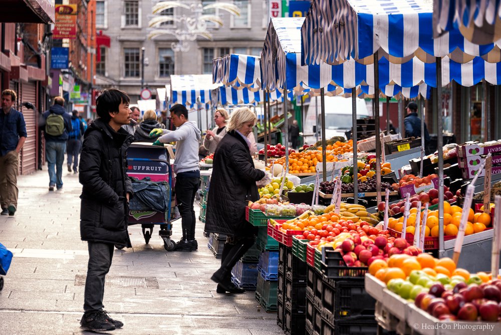 HeadOnPhot's tweet photo. Moore Street Market
#Dublin #athacliath #Ireland #EIRE https://t.co/aBjJOujJqM