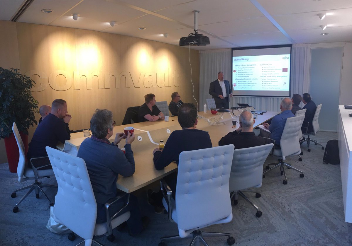 sjsolutionsbv's tweet photo. Het was een geslaagde en informatieve #GDPR #AVG sessie. Bent u al voorbereid? Meld u aan voor de tweede sessie op 24 november: https://t.co/qNr47qHzuj https://t.co/Ih3CmVMILt
