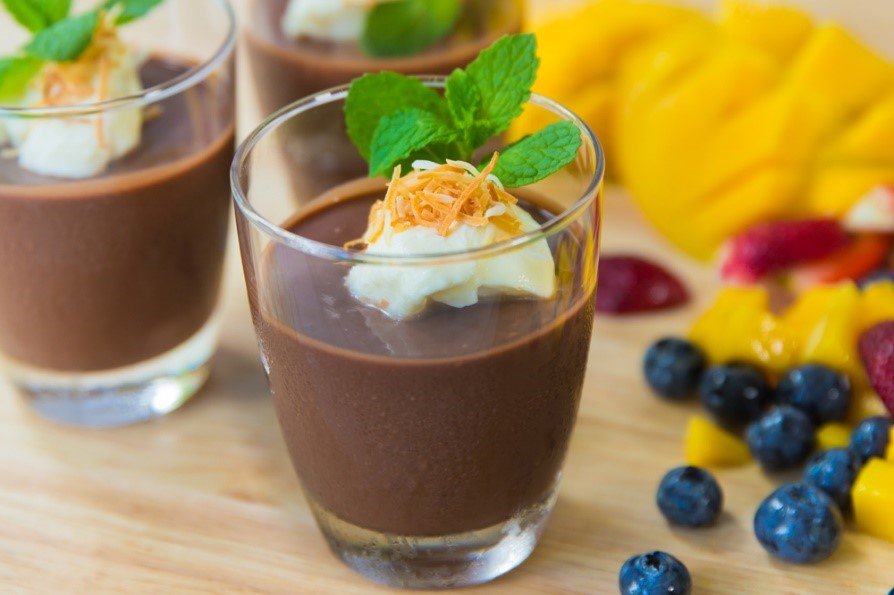 MacabellaSpread's tweet photo. #Macabella #Chocolate #Mousse 🤤 A delicious silky choc macadamia flavour! https://t.co/BviLpxkFkZ https://t.co/ToOcJ5iIpb
