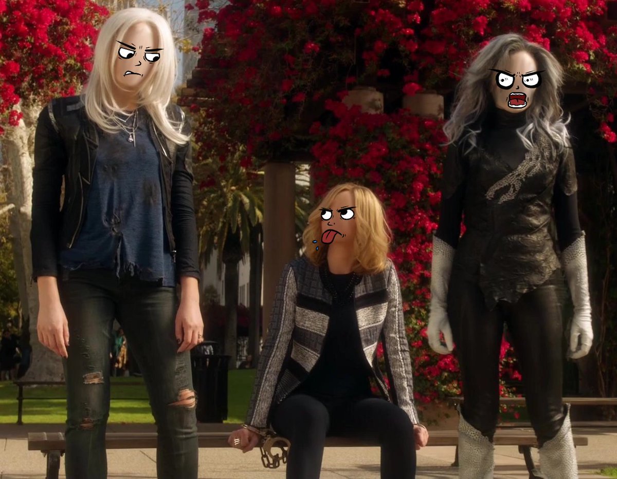 OfHeroine's tweet image. 😂😂😂

#Supergirl | #SuperCat