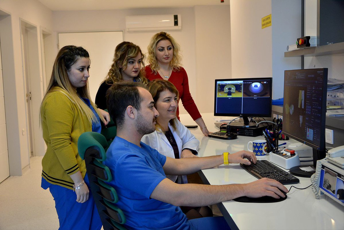 pauedutr's tweet photo. #Tomoterapi tedavisi başladı
https://t.co/khTpyyrTvg #PamukkaleÜniversitesi #PaüTıpFakültesi #PaüHastaneleri #PAÜ #PaüOnkoloji https://t.co/0QIuy7BVFa