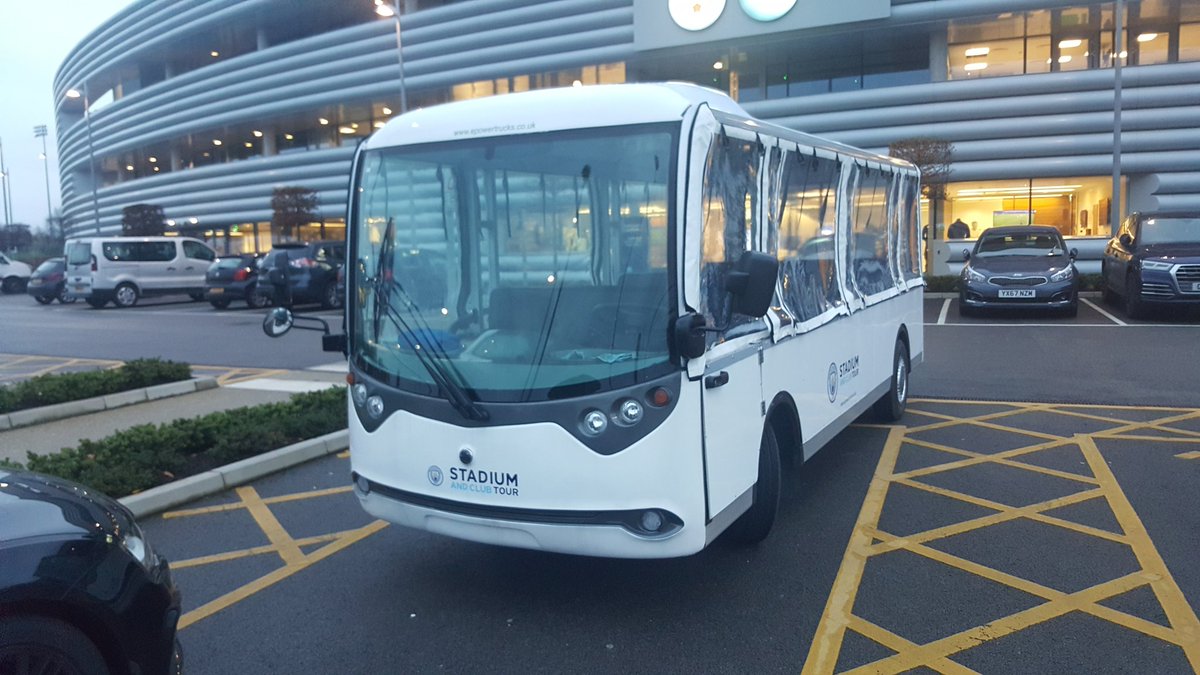 JAMFacilities's tweet photo. Our new dining bus? 😁 https://t.co/JkOFjbm0it