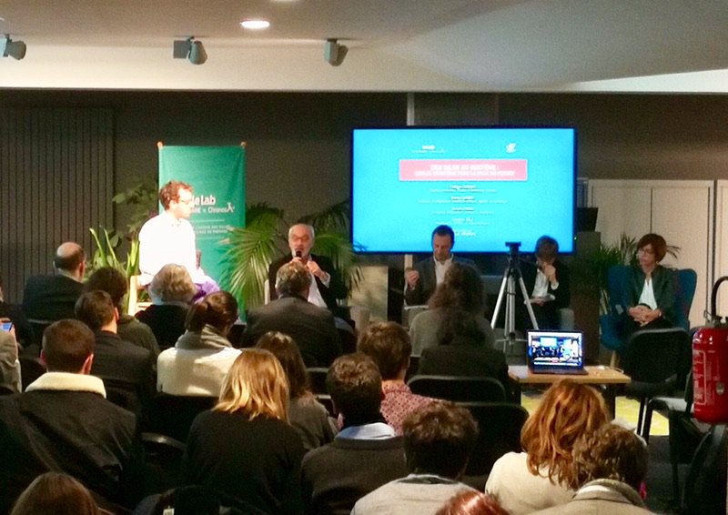 MyGrandNarbonne's tweet photo. Sandrine a témoigné de la stratégie du Grand Narbonne sur l’accompagnement du développement territorial via l’économie collaborative à Paris lors d'une restitution sur les pratiques collaboratives des villes moyennes avec @francispisani @parchias @OrianneLedroit @AgenceNumerique https://t.co/hwyY0RouDT