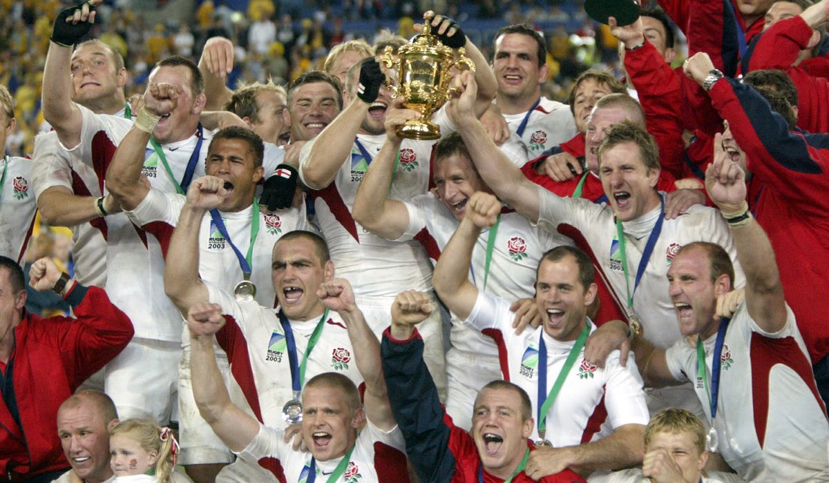 Jason15Robinson's tweet photo. Wow, what a night!!
Where were you when this happened 14 years ago?? #RWC2003 @EnglandRugby 🏆🏉 https://t.co/rZeDmtY0Zt