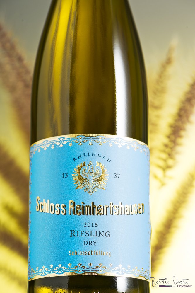 #Tasting this Friday (24th) at <a href="/OBCellars/">OldBridgeCellars</a> in #Northfremantle, this #worldrenowned #riesling from #SchlossRheinhartshausen -- together with some other owner #surprise #bottles .... #TGIF!