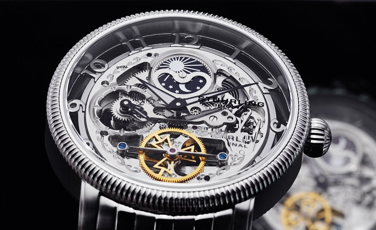 StuhrlingID's tweet photo. Macro shot of the Symphony DT 411
.
.
#stuhrlingoriginal #watches #timepiece #fashion #style #luxury #instagpod #photooftheday https://t.co/BaW0fiar1Q