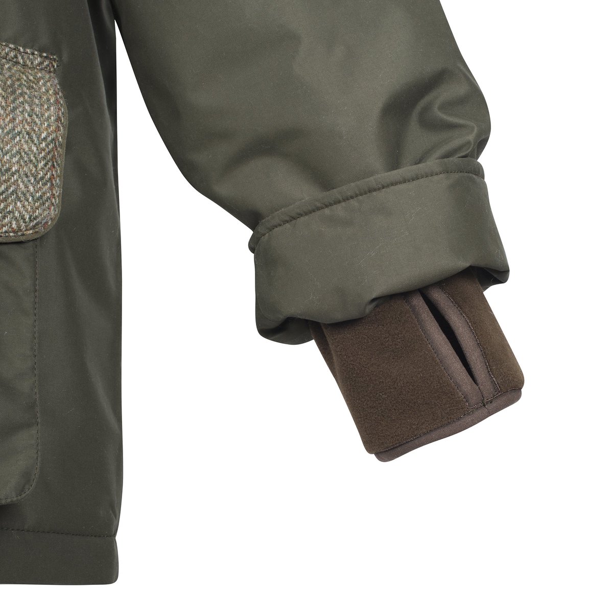 JohnFieldCloth's tweet photo. Get Warmed Up!
As a result of customer feedback, John Field has updated the design of its hugely popular Ladakh shooting jacket.
The warm, lightweight and waterproof outfit boasts numerous well positioned pockets plus a Primaloft® lining making it extremely breathable. https://t.co/TsI9viRFbq