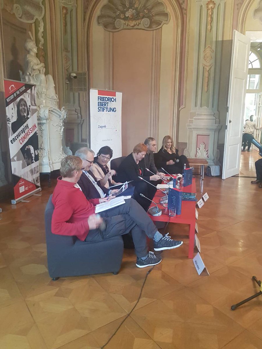CDRSEE's tweet photo. Happening now: Multi-perspective history teaching and #JointHistoryProject workbooks in the spotlight in #Ljubljana. Launch event in progress @KovacZvezdana @MuzejNZS https://t.co/becErWBl6M