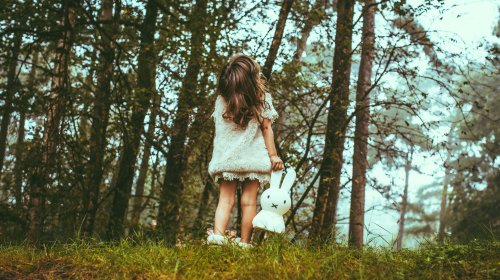 LINDAnieuws's tweet image. Voor de kinderkamer: maak kans op een Nijntjelamp van @MrMariaDesign. #winactie - bit.ly/2mNLsZb