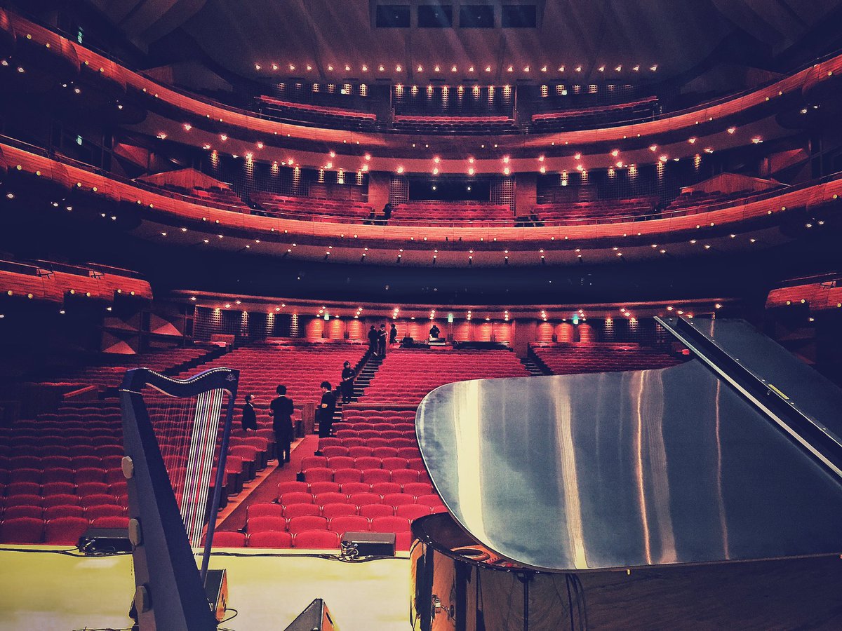 A gozar!!! #edmarcastaneda #jesuschrist #ecllanera #camacharps