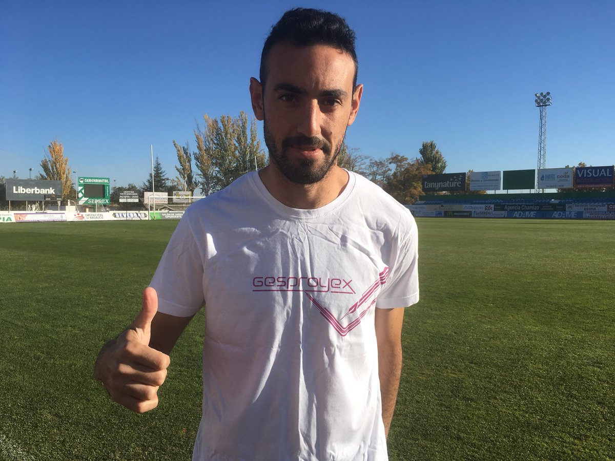 cfvillanovense's tweet photo. #MVPGesproyex

@javispb4 elegido mejor jugador del partido gracias a vuestros votos en la app ¡Enhorabuena!💚💪🏼 https://t.co/XtBdVkAMsa