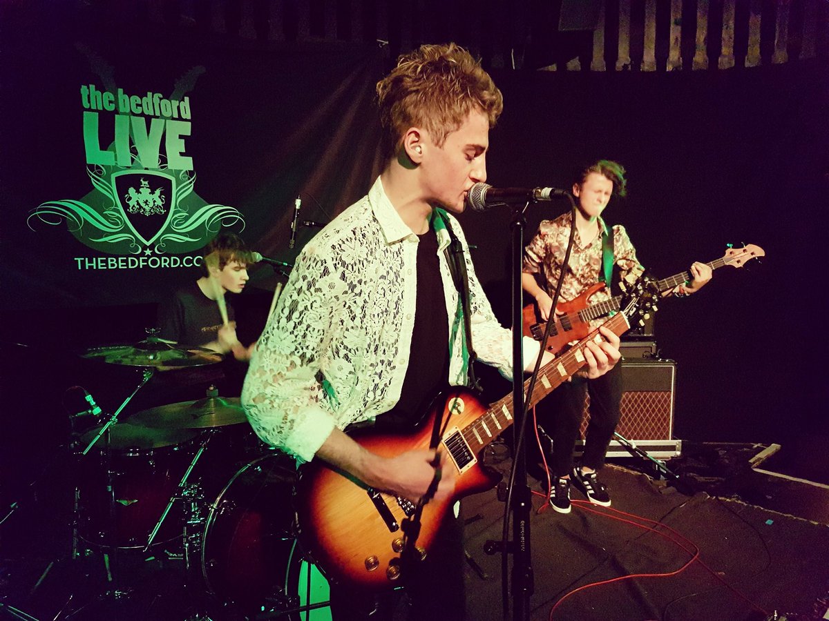 billyleriff's tweet image. Bedford was bloody wonderful! It’s not often you get a photo of the core members... isn’t that (w)Right. Cheers to Jordan Dean Schneider for the clothes. 📸 - @EggMediaUK #readywhenyouare #coremembers #hydrocele #nosemahwright #kernelheadofmerch #jordandeanschneider #laaadan