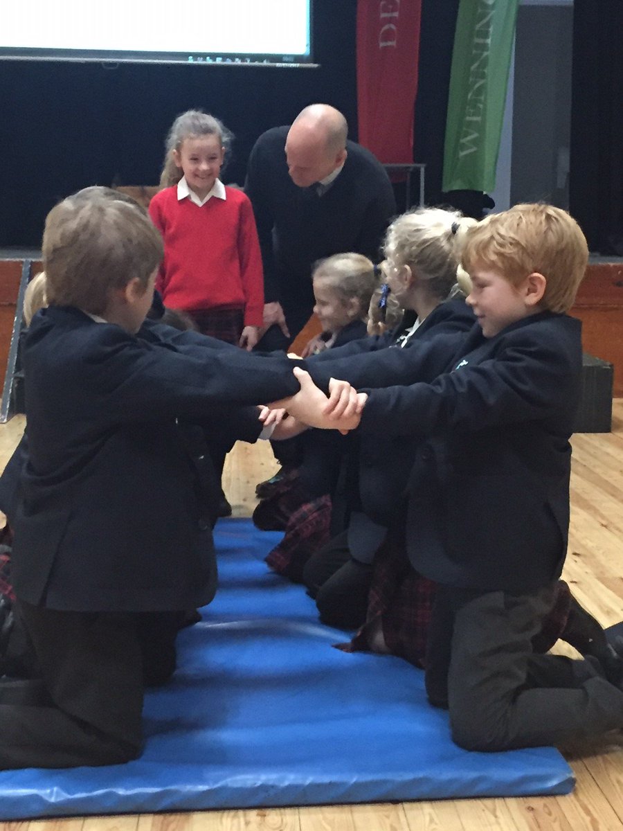 Sedbergh_Prep's tweet photo. Mr Newman’s @HMSedbergh_Prep assembly on supporting each other this morning. This is Harriet falling backwards into the supporting arms of her classmates #SupportEachOtherAlways https://t.co/UuBiKQcCOn