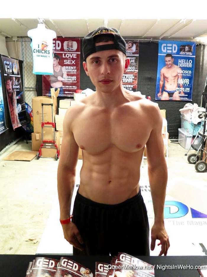 jiopadli's tweet photo. Dante Martin Gayporn Star https://t.co/uLwkBJxnh9