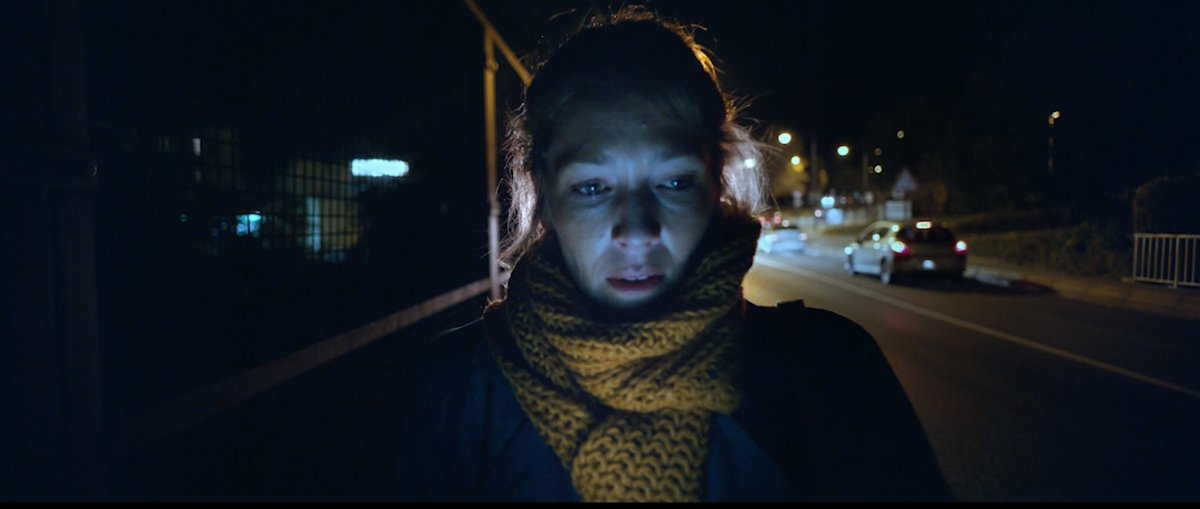 SolidariteFemme's tweet photo. Lancer un SOS pour échapper à un ennemi intime. Appeler à l'aide à l'extérieur, composer le 3919, c'est le message du nouveau clip de @SolidariteFemme .
https://t.co/KwkmrnkgQ5 #25novembre #3919 #ViolencesConjugales https://t.co/X0WBuHkCnR