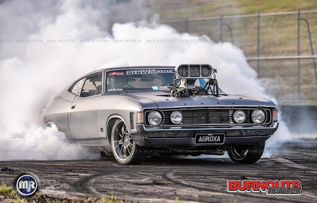 MJR_Fotos's tweet photo. #AGROXA #killer #tuff #blown #ford #xa #burnout #blownoutlaws @burnoutsaustraliamagazine @supernats_sydney #skids #nikon #photography #nikonphotography #australia https://t.co/FWTRNCRWLk