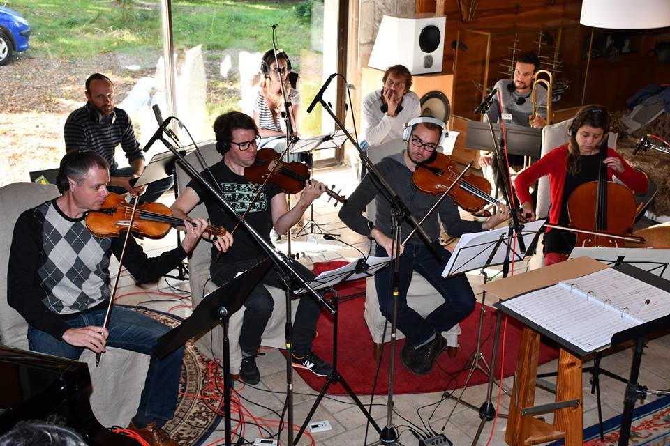 MarieCherrier's tweet photo. ♬ 🎺 🎻 Pour voir et écouter les coulisses de l'#enregistrement de l'#album Les Bas-Fonds de Paris RDV sur @ululeFR #crowdfunding #MarieCherrier J-5 ! https://t.co/GIxB4QZJyz