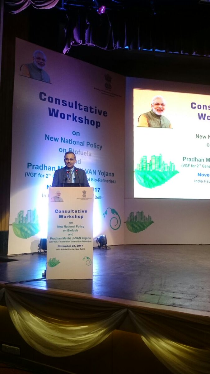IndianOilcl's tweet photo. Chairman IndianOil was addressing the august gathering at the consultative workshop on New National Policy on Biofuels at New Delhi. https://t.co/OYSNNzjQO1
