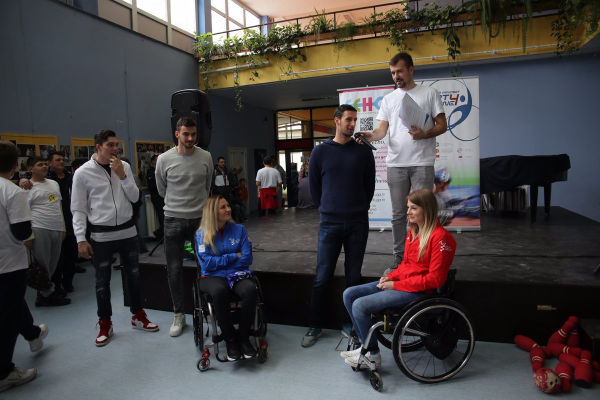 EveryoneSport4's tweet photo. Zahvaljujemo organizatorima, predavačima, pozvanim gostima te posebno najmlađim sudionicima te njihovim roditeljima na sudjelovanju na stručno-edukativnim radionicama u sklopu Erasmus+ projekta Change Your Mindset #Sport4Everyone. https://t.co/hnpGiRv2sX