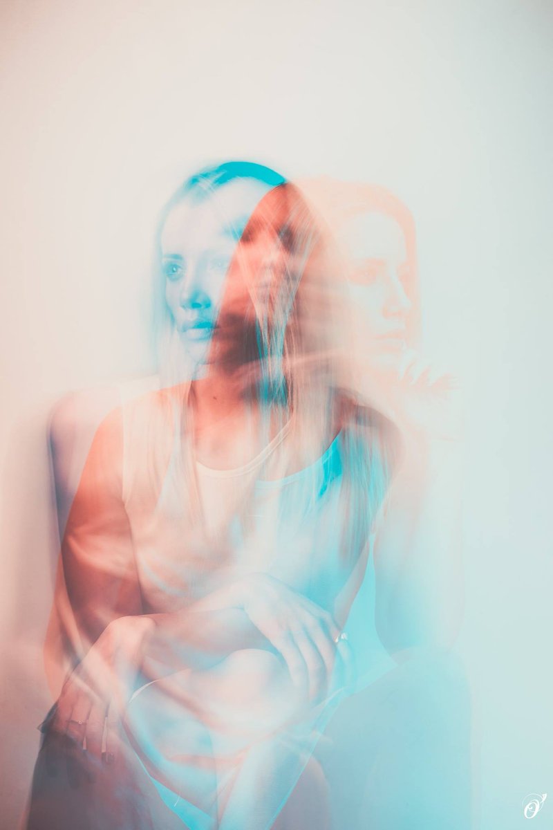 DrumRemix's tweet photo. Je test des trucs dans mon taf photographique, longue expo, no Photoshop etc. 
Si tu aimes bien sache que le RT est encourageant.
52 sec. #longexposureportrait #nophotoshop https://t.co/pRPk0JbLF6 
[Il y en aura d'avantage ici sous peu : https://t.co/kIJx6Jdi47 ] https://t.co/IwTJGGOc0P