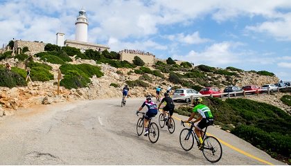 StephenRocheCycling tweet media