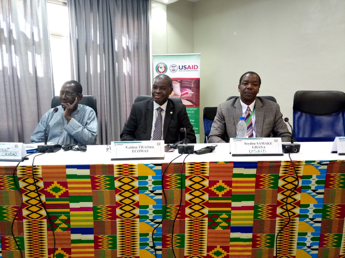 SewadePatrice's tweet photo. Atelier de sensibilisation du secteur privé sue les normes sanitaires et phytosanitaires et la réglementation leur implication dans les activités de SPS à Abidjan, Côte d'Ivoire 22-24 novembre 2017 https://t.co/Zqxvh6H9Wj